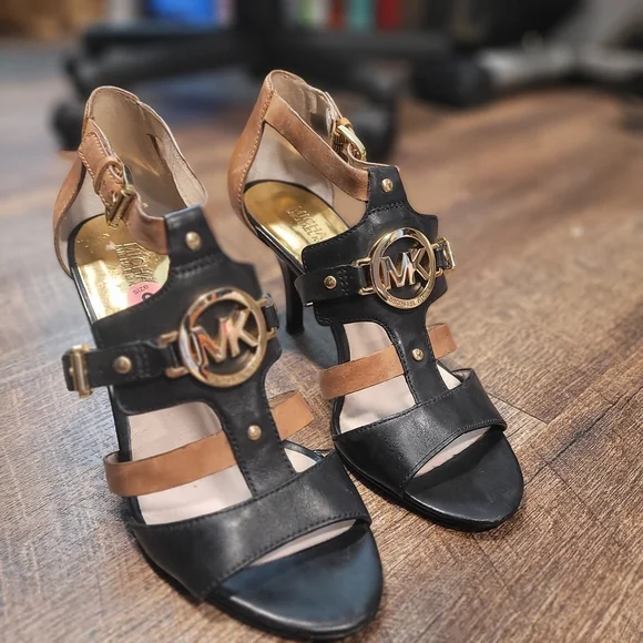 Michael Kors Black and Brown Heeled Sandals - Picture 2 of 8